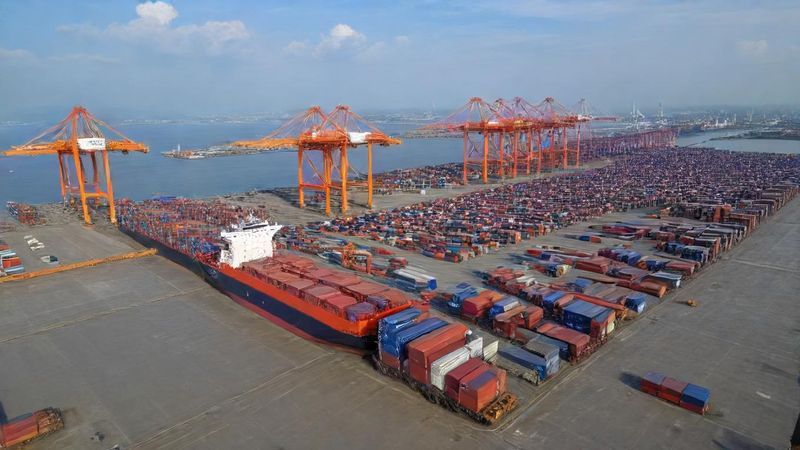 Banner Cikarang Inland Port membuka lowongan Staff Logistik Solution (Customs Clearance) di Cikarang Utara. Daftar sebelum 20 Februari 2026.